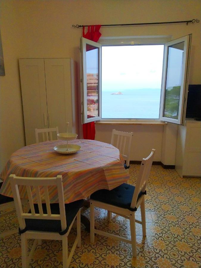 شقة Ghiaie Sea View بورتوفيرّايو المظهر الخارجي الصورة