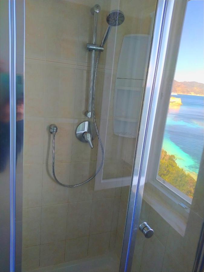 شقة Ghiaie Sea View بورتوفيرّايو المظهر الخارجي الصورة